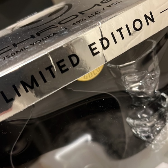 New Limited Edition Outer Space Gift Box Set - Picture 2 of 10